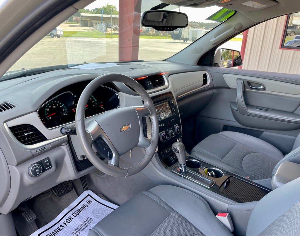 2017 Chevrolet Traverse Image 8