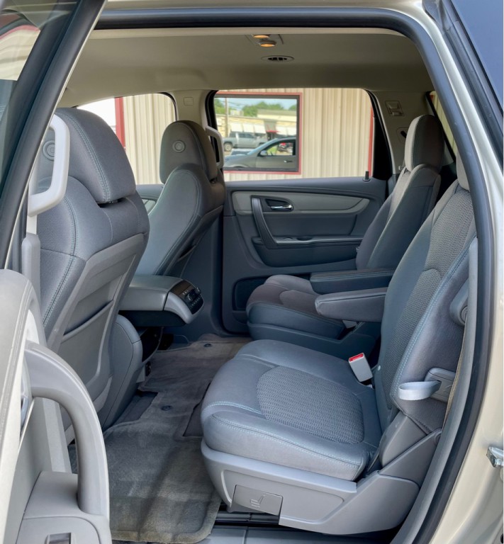 2017 Chevrolet Traverse Image 10