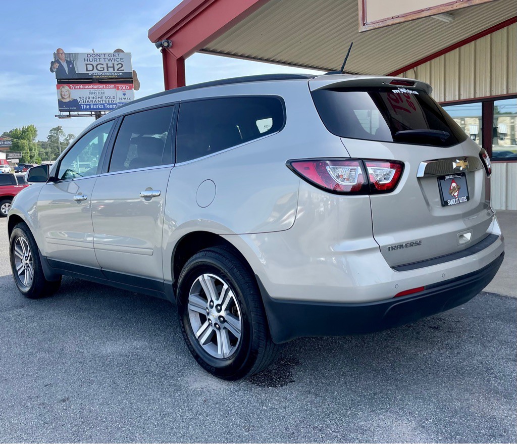 2017 Chevrolet Traverse Image 12