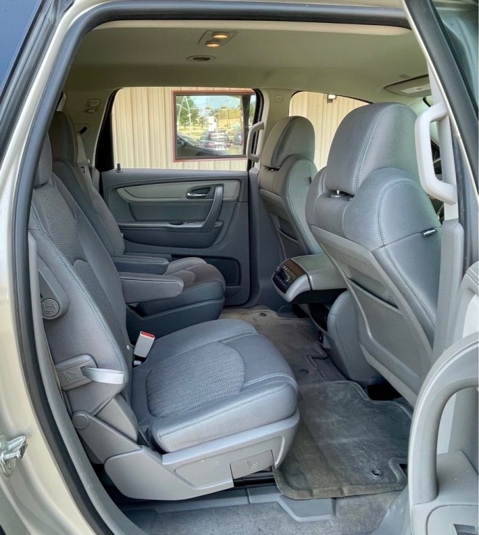 2017 Chevrolet Traverse Image 22