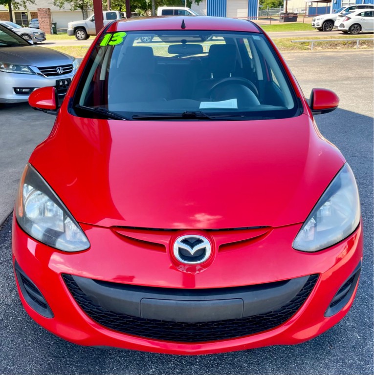 2013 Mazda Mazda2 Image 5