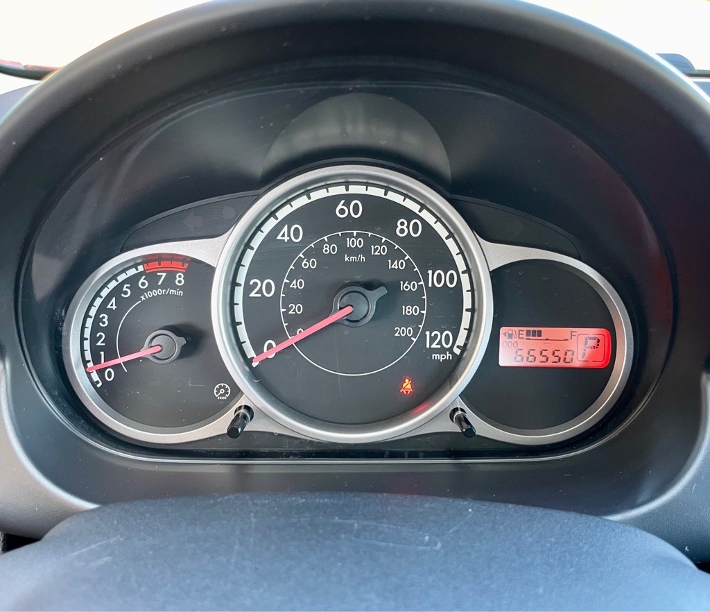 2013 Mazda Mazda2 Image 14