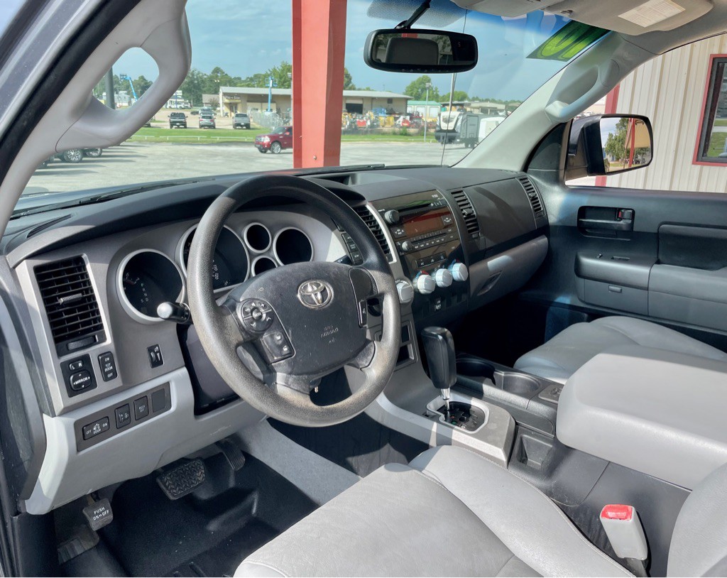 2010 Toyota Tundra Image 9