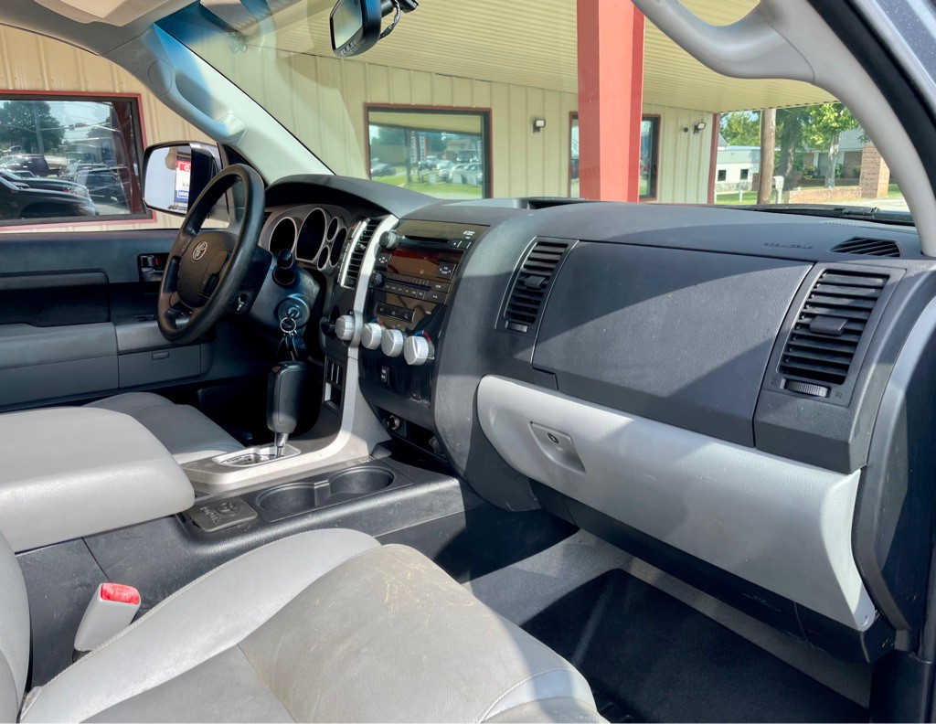2010 Toyota Tundra Image 19