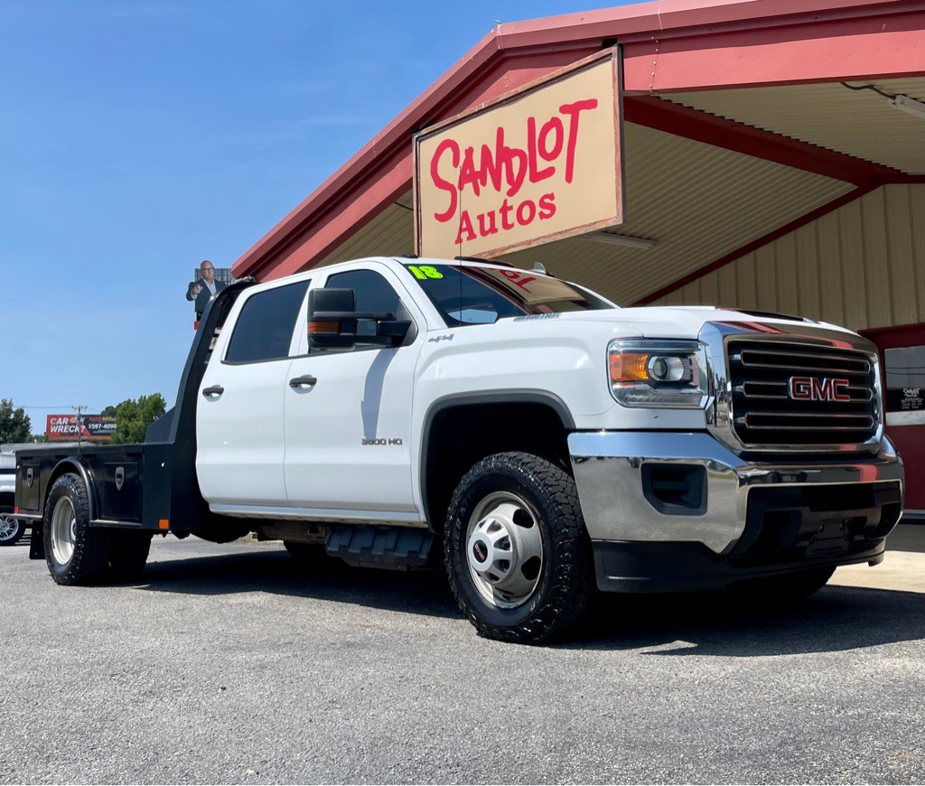 2018 GMC Sierra Image 3