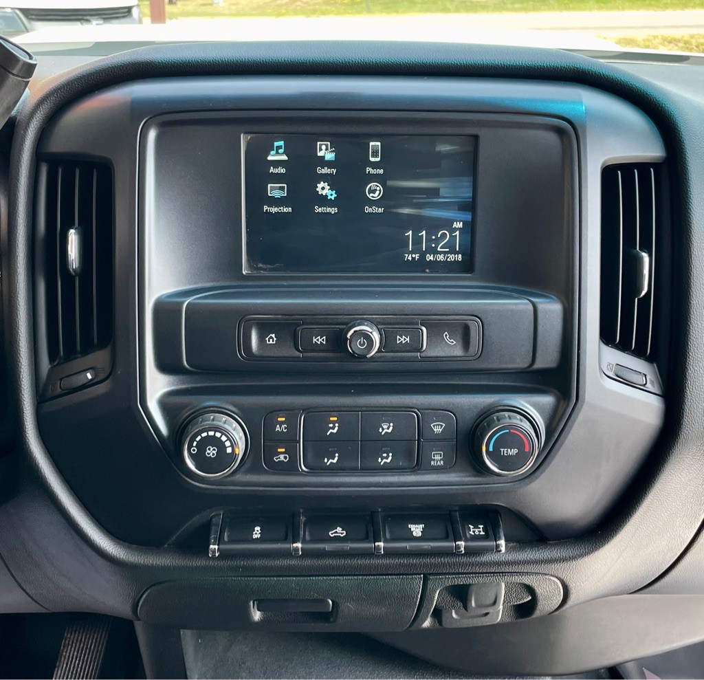 2018 GMC Sierra Image 11