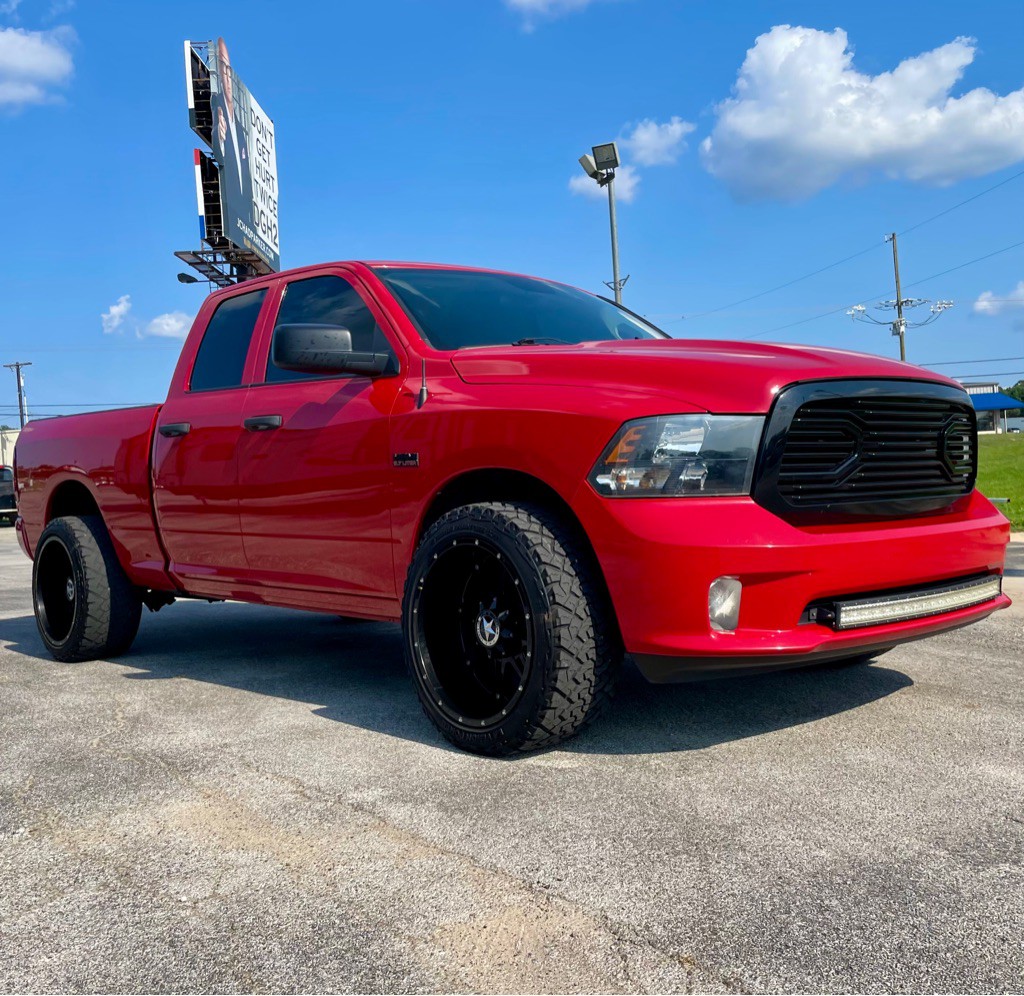 2018 RAM 1500 Image 3