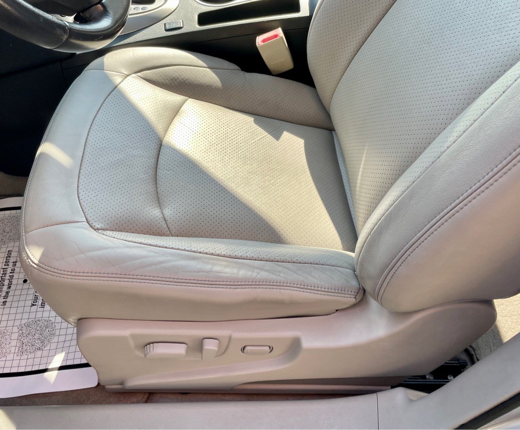 2011 Nissan Rogue Image 22