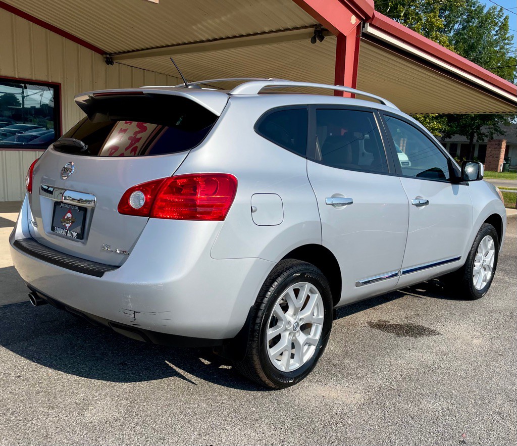 2011 Nissan Rogue Image 24