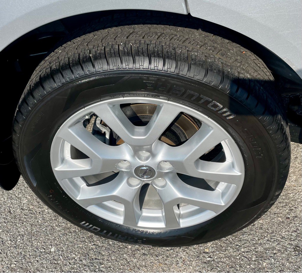 2011 Nissan Rogue Image 25