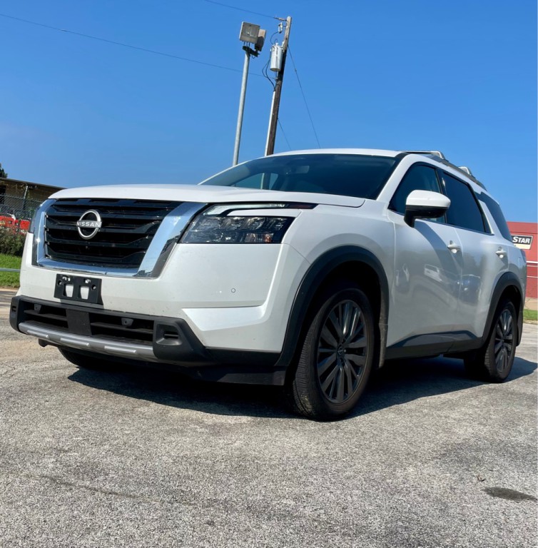 2025 Nissan Pathfinder Image 1
