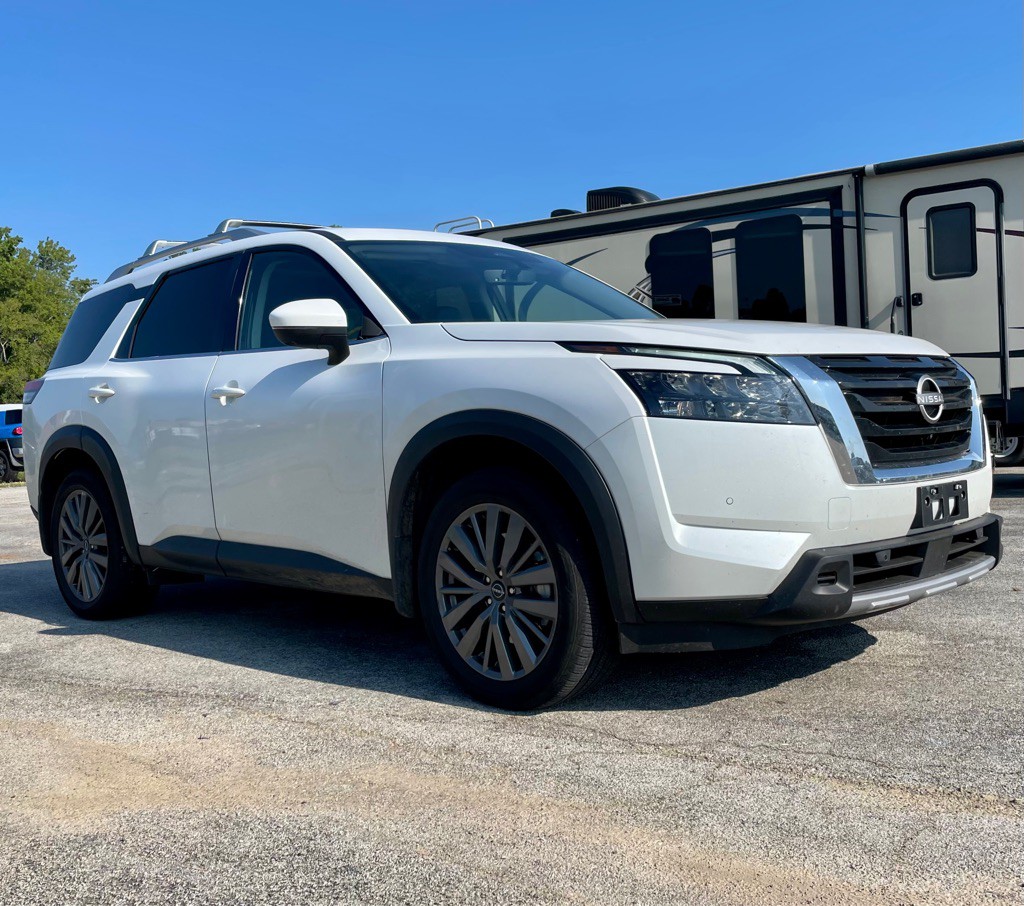 2025 Nissan Pathfinder Image 3