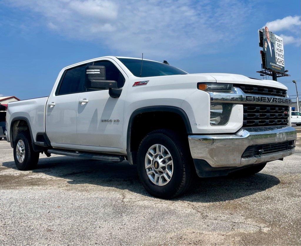 2021 Chevrolet Silverado 1500 Image 3