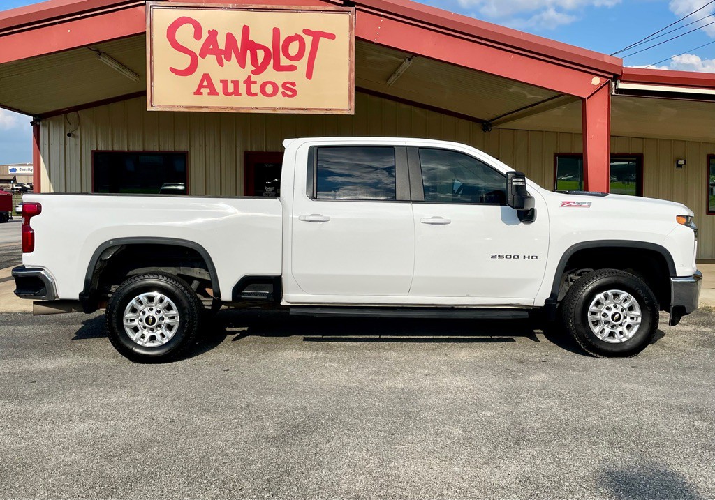 2021 Chevrolet Silverado 1500 Image 4