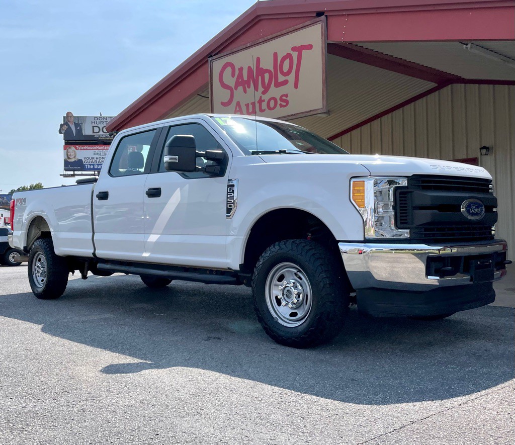 2017 Ford F-250 Image 3