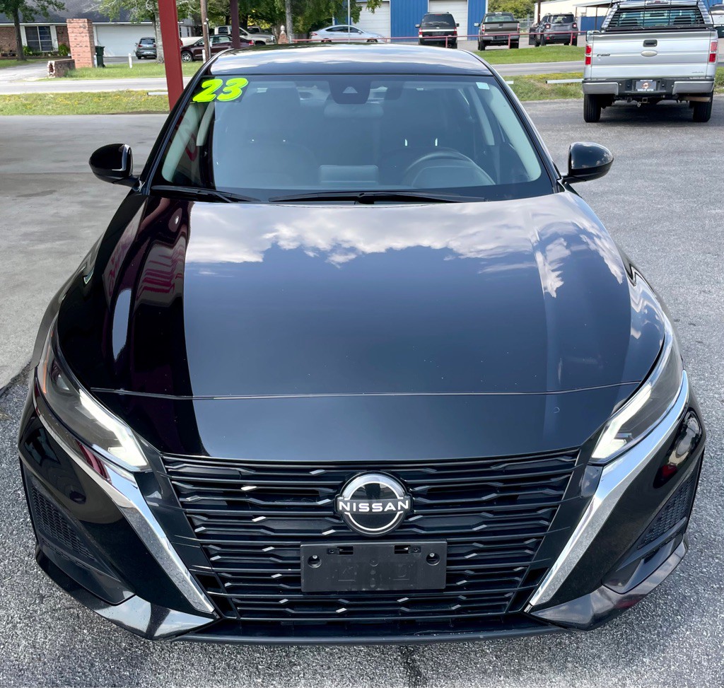 2023 Nissan Altima Image 5