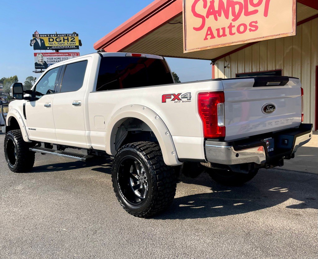 2017 Ford F-250 Image 12