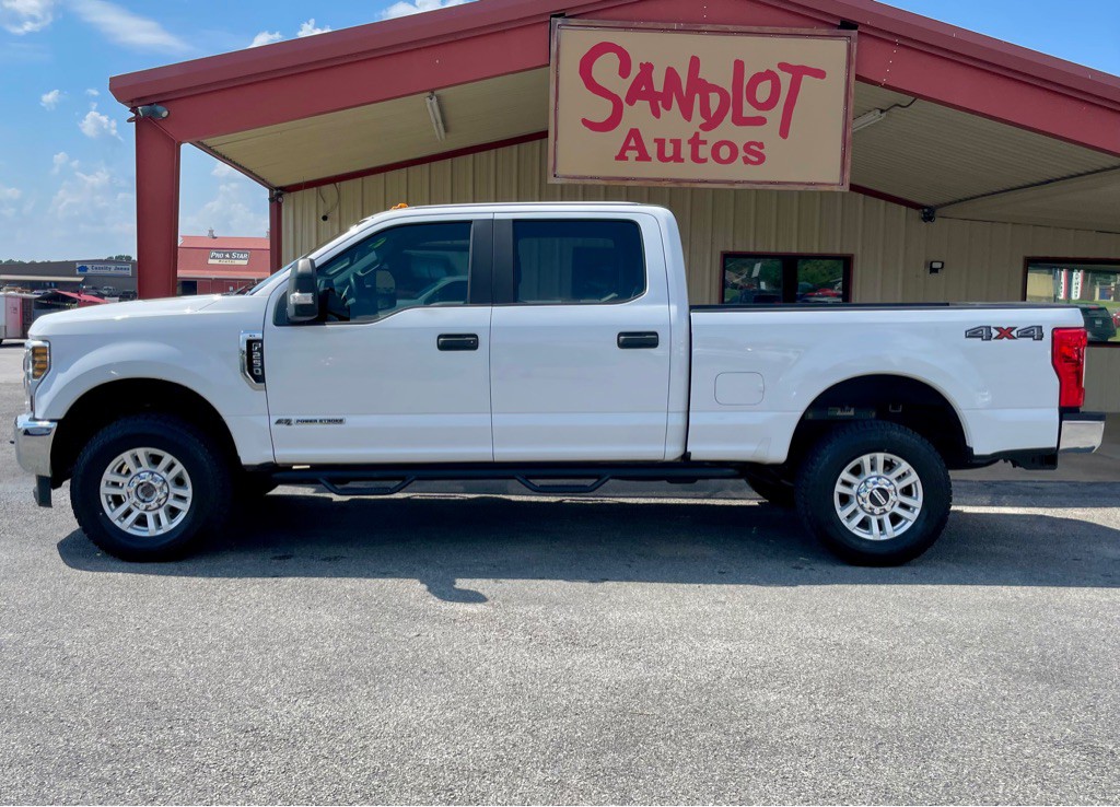 2019 Ford F-250 Image 2