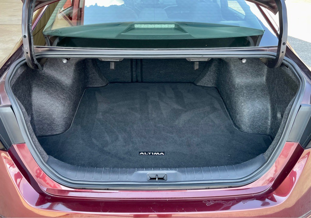 2023 Nissan Altima Image 7