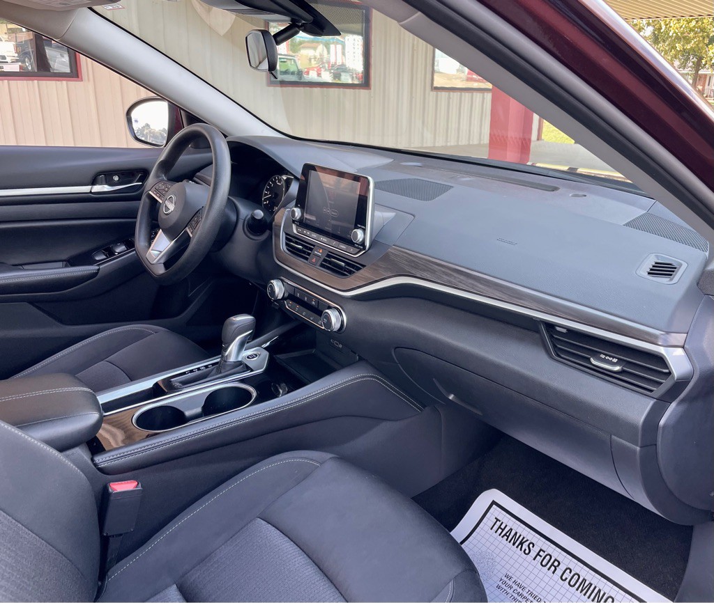 2023 Nissan Altima Image 20