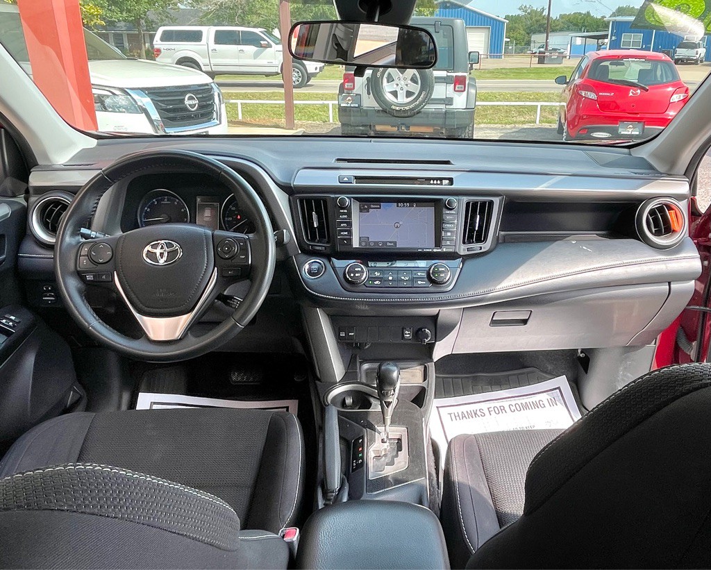 2018 Toyota Rav4 Image 8
