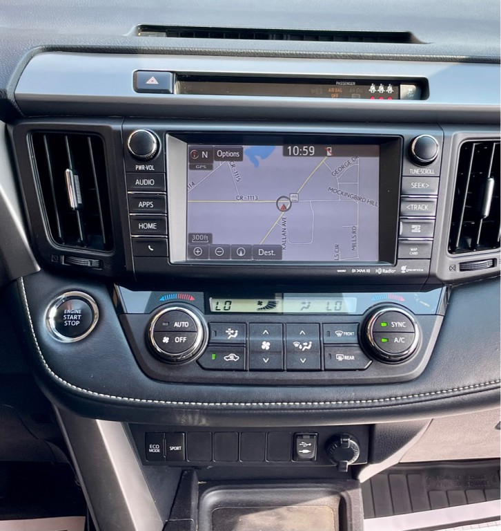 2018 Toyota Rav4 Image 12