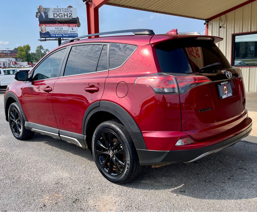 2018 Toyota Rav4 Image 17