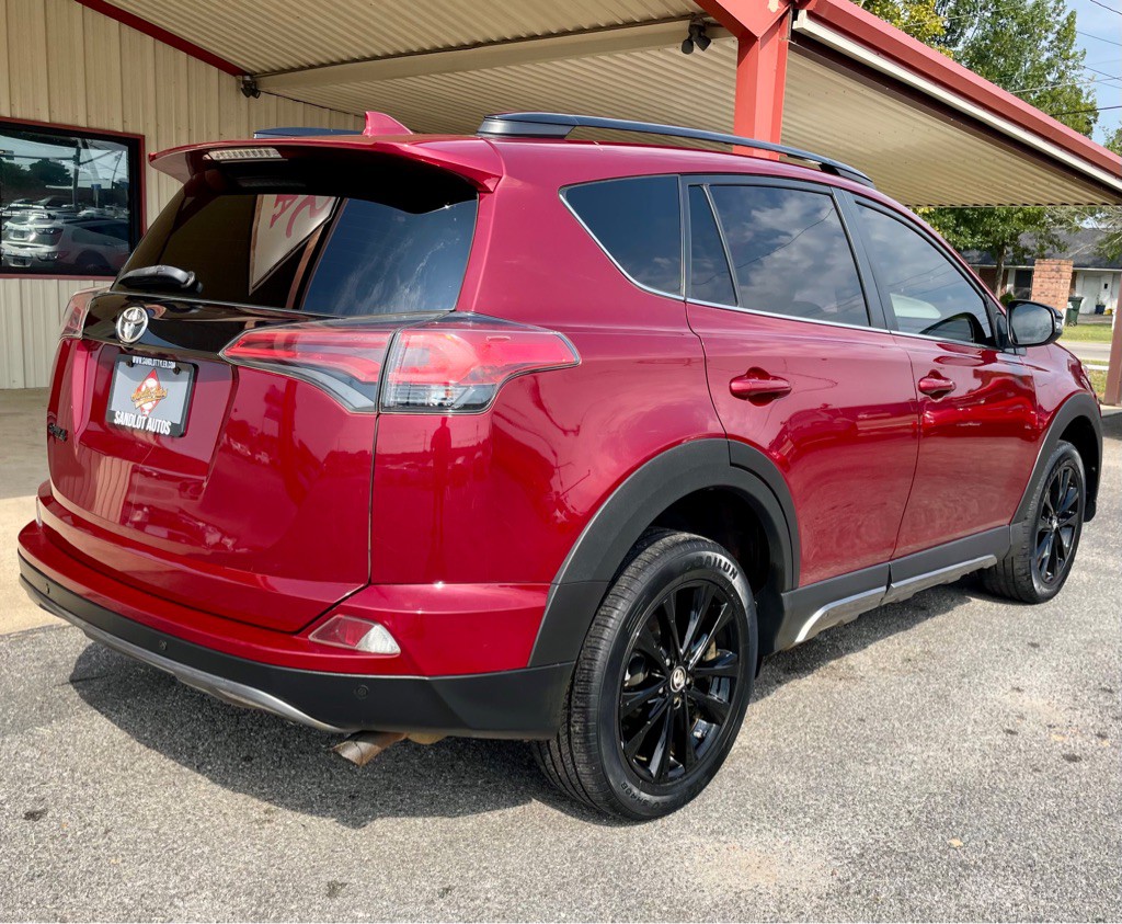 2018 Toyota Rav4 Image 18