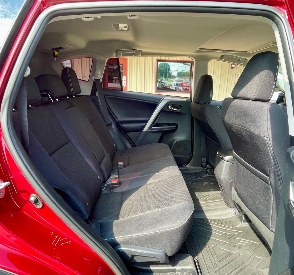 2018 Toyota Rav4 Image 21