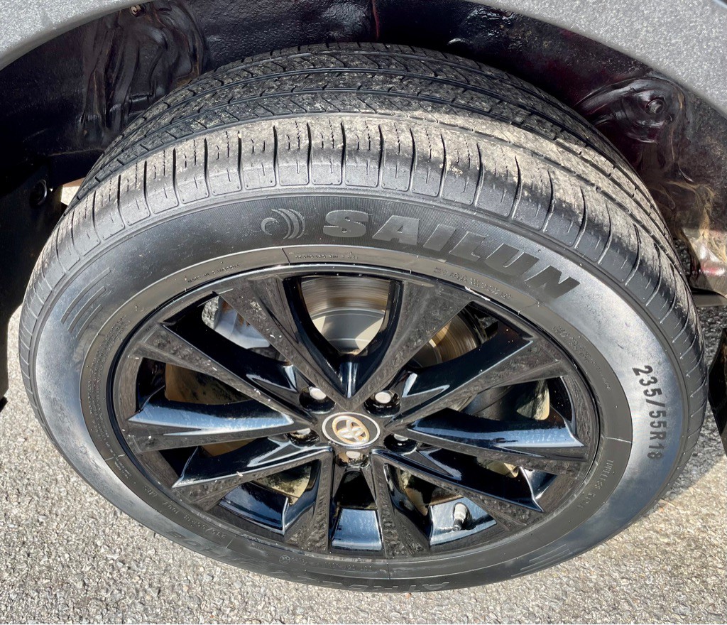 2018 Toyota Rav4 Image 25