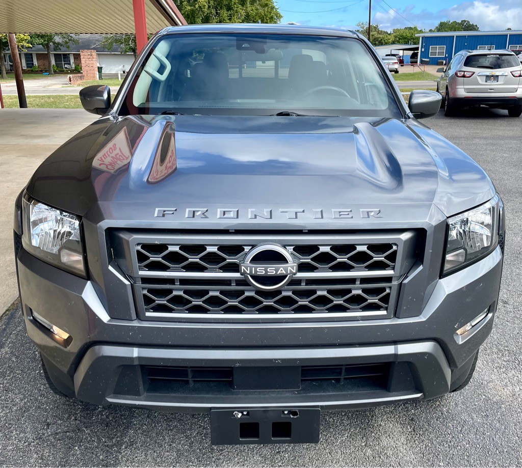2022 Nissan Frontier Image 5