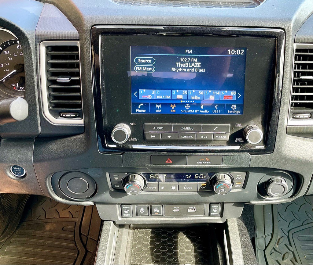 2022 Nissan Frontier Image 11