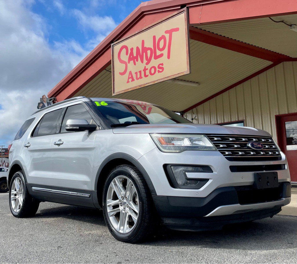 2016 Ford Explorer Image 3