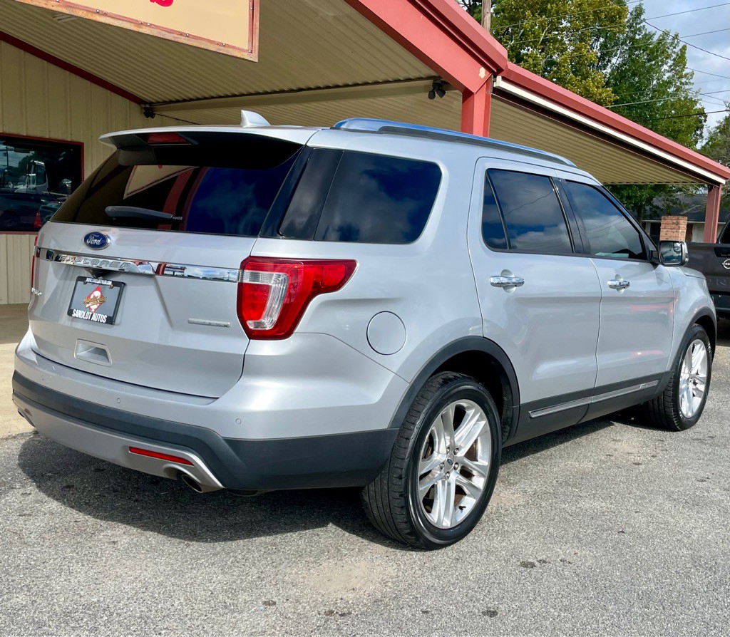 2016 Ford Explorer Image 15