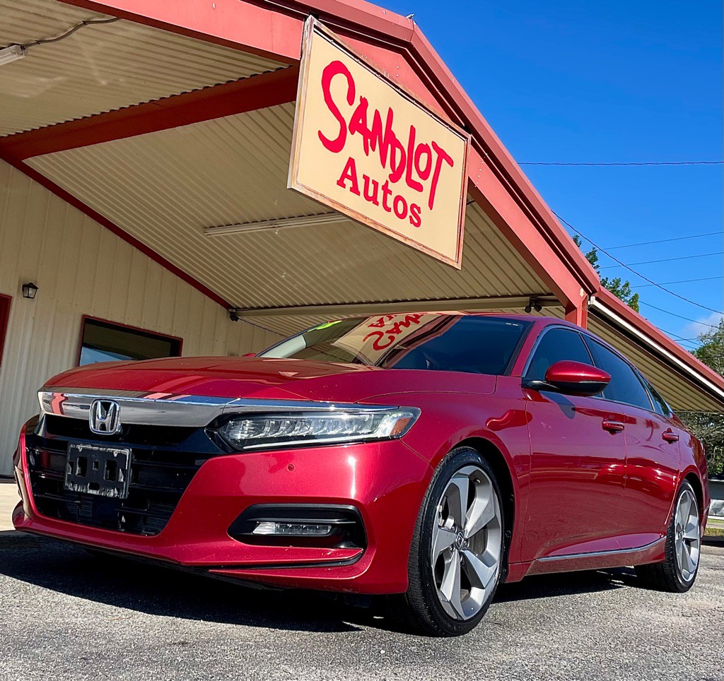 2018 Honda Accord Image 1