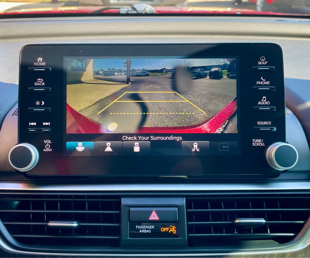 2018 Honda Accord Image 13