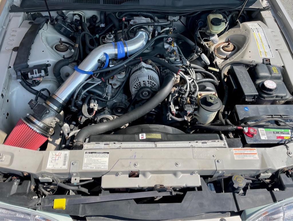 1995 Ford Thunderbird Image 16