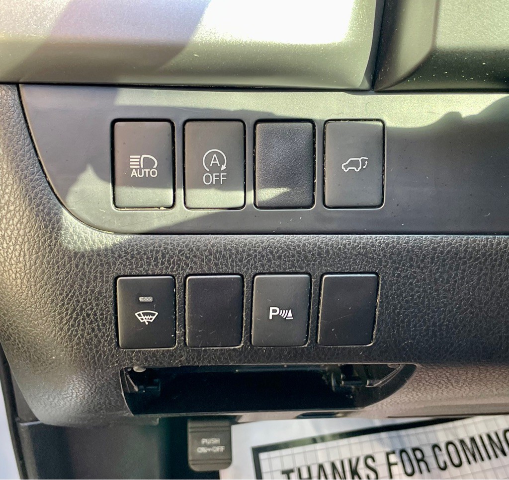 2017 Toyota Highlander Image 15