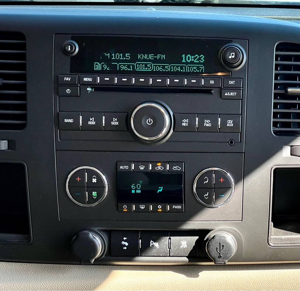2011 Chevrolet Silverado 1500 Image 14