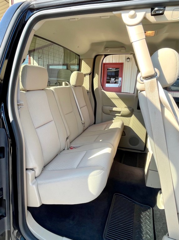 2011 Chevrolet Silverado 1500 Image 18