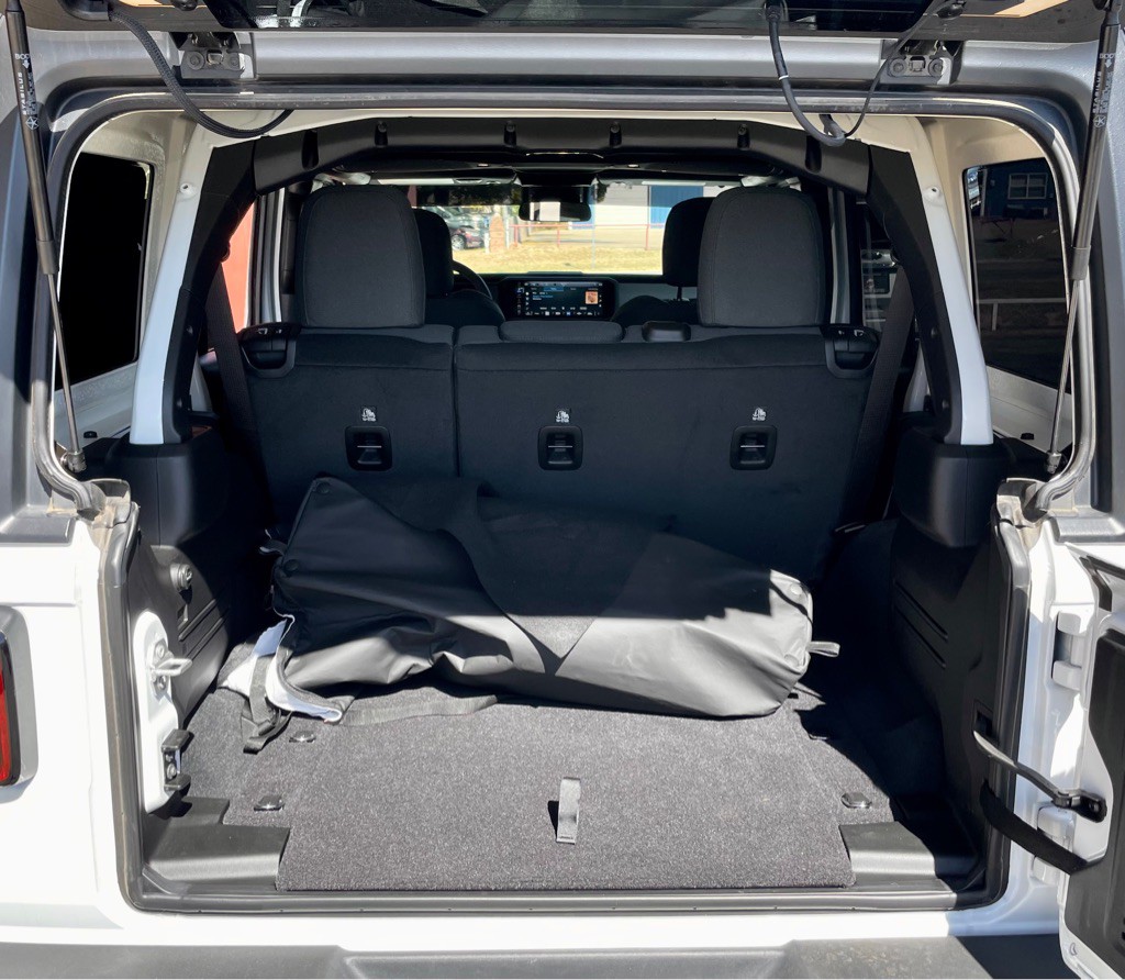 2025 Jeep Wrangler Image 7