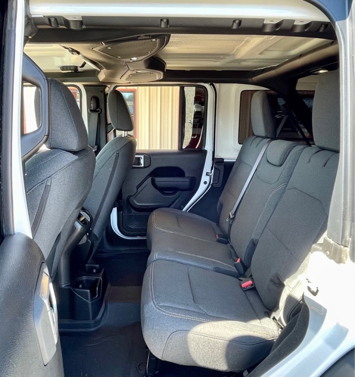 2025 Jeep Wrangler Image 13