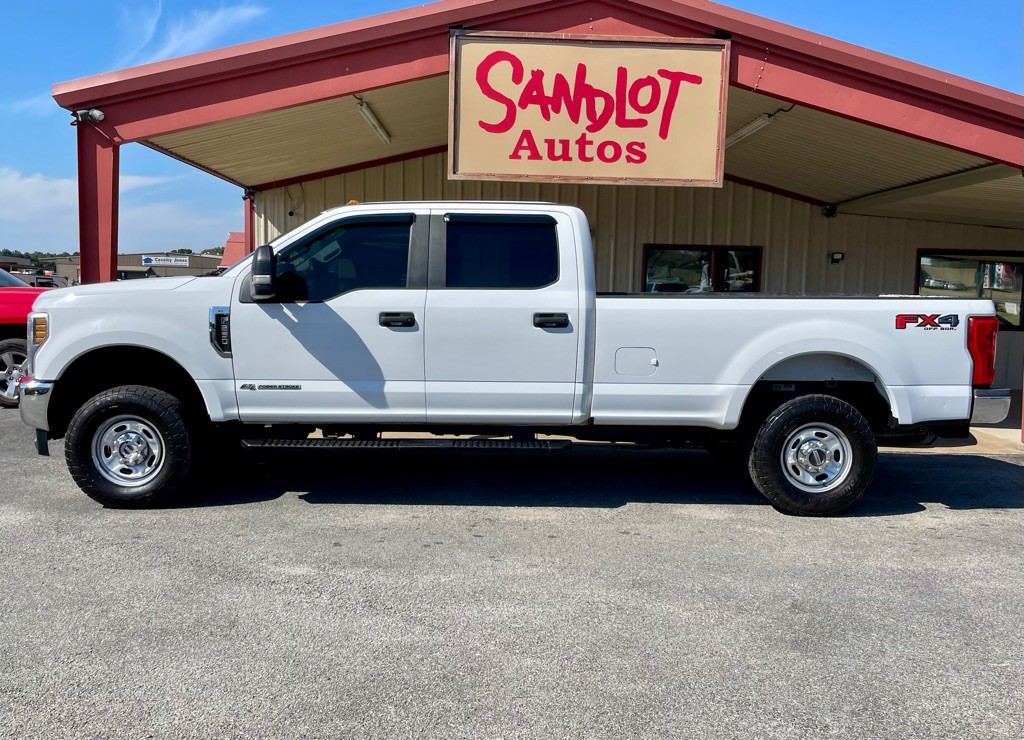 2019 Ford F-250 Image 2