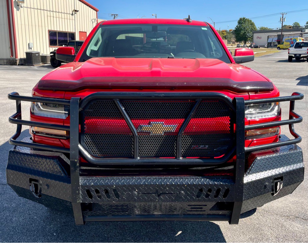 2018 Chevrolet Silverado 1500 Image 2