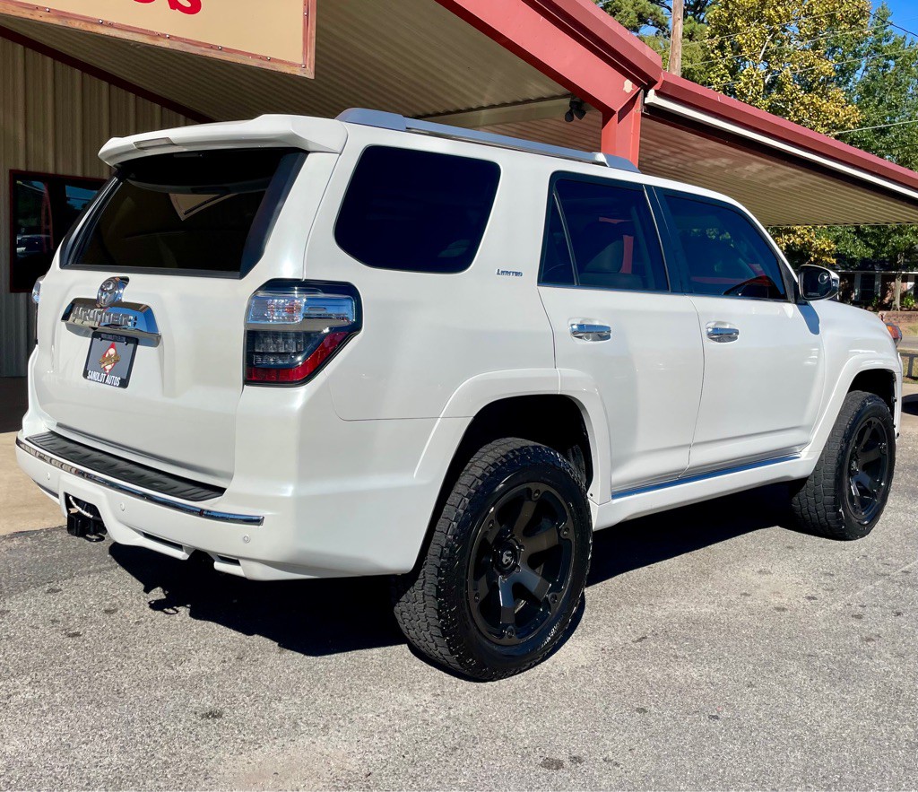 2014 Toyota 4Runner Image 18