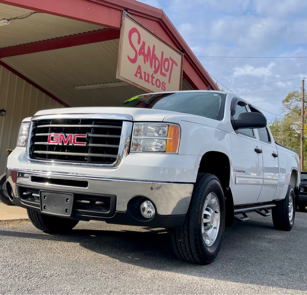2009 GMC Sierra Image 1
