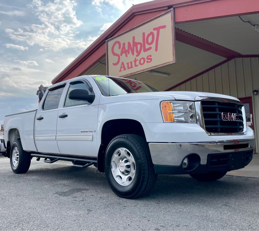 2009 GMC Sierra Image 3