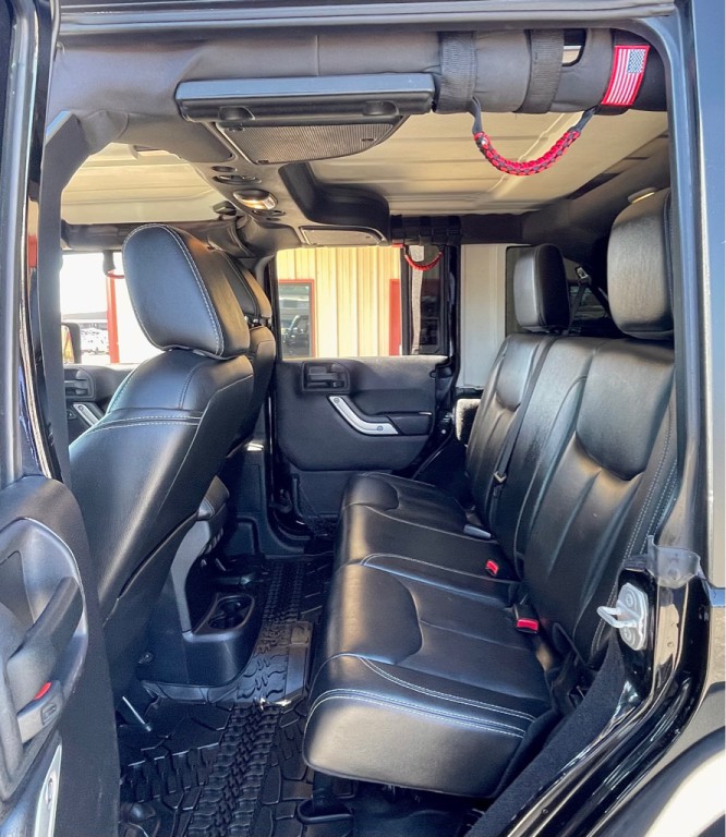 2015 Jeep Wrangler Unlimited Image 11