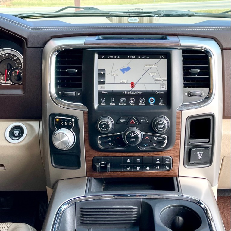 2016 RAM 1500 Image 12