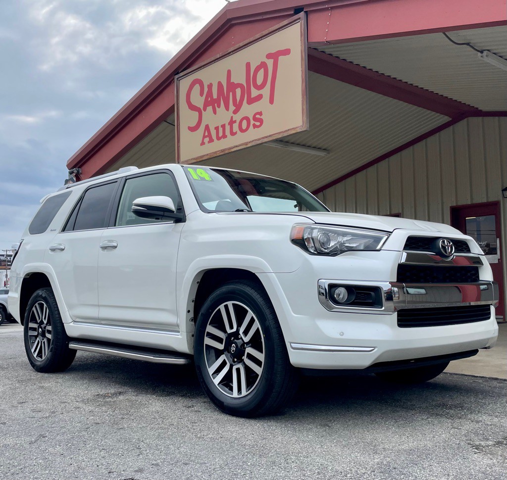 2018 Toyota 4Runner Image 3